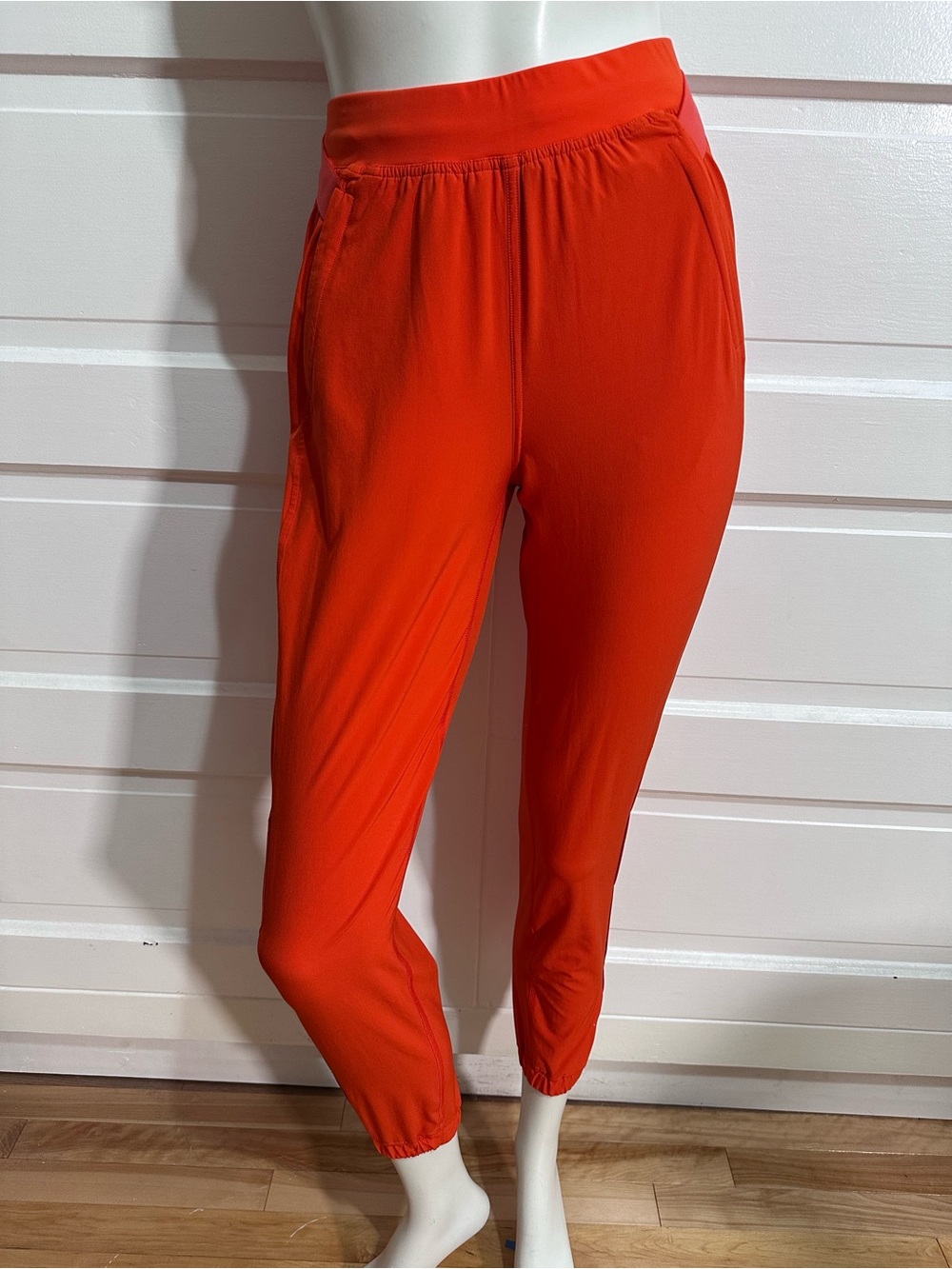 Lululemon Adapted State High-Rise Jogger *Airflow Size 2 Solar Orange $138